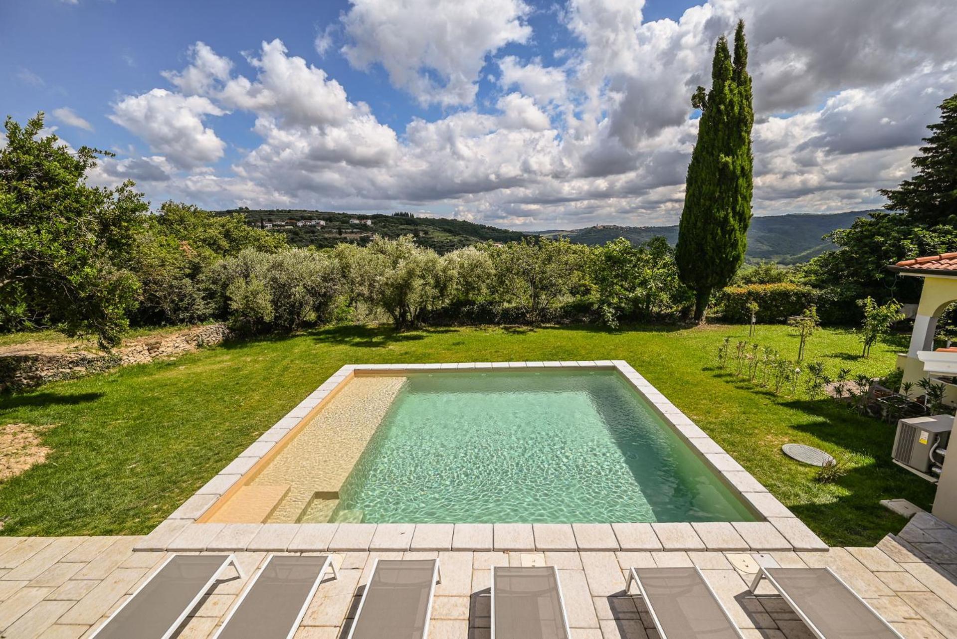 Apartment Medanni - Boutique House In Nature With Pool